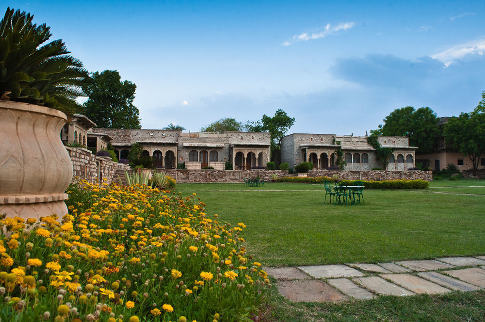 Hotel Neemrana'S - Deo Bagh Gwalior Exterior foto