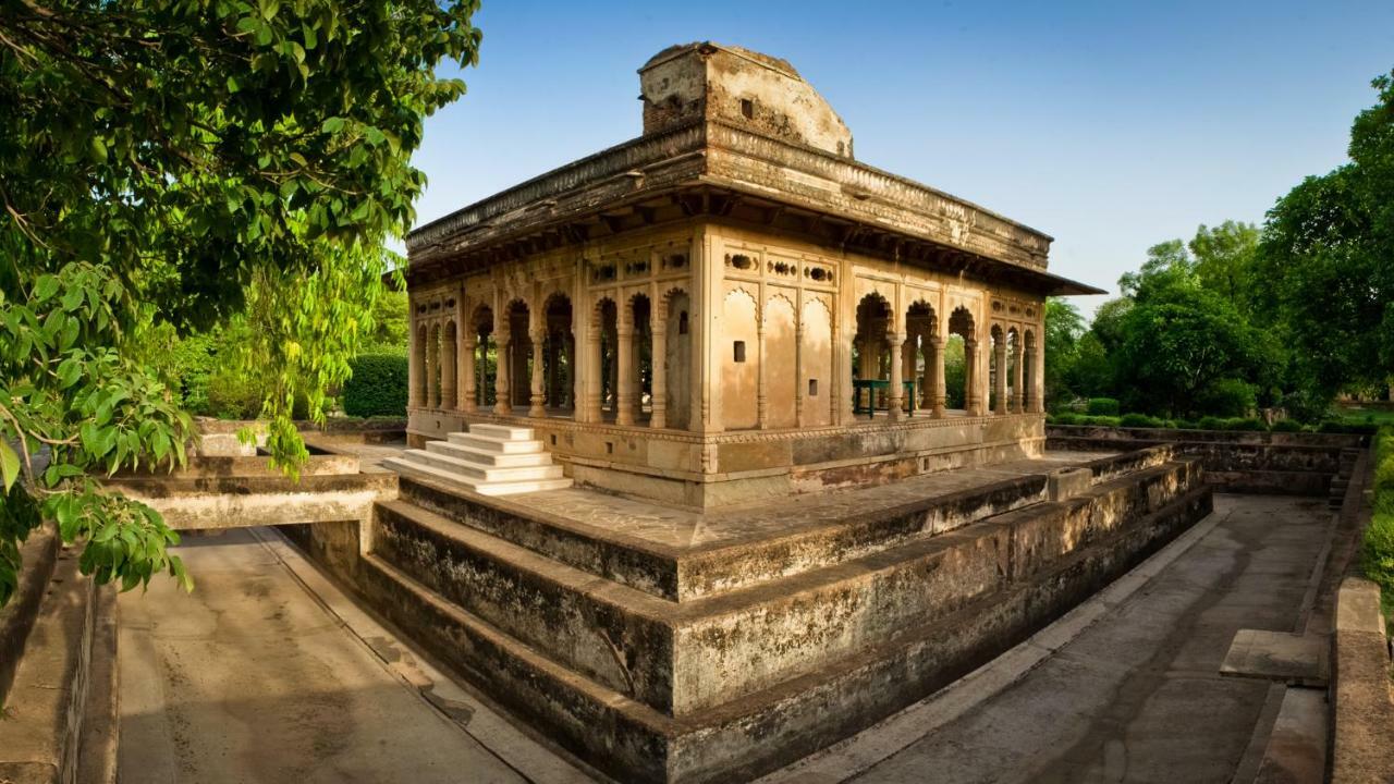 Hotel Neemrana'S - Deo Bagh Gwalior Exterior foto